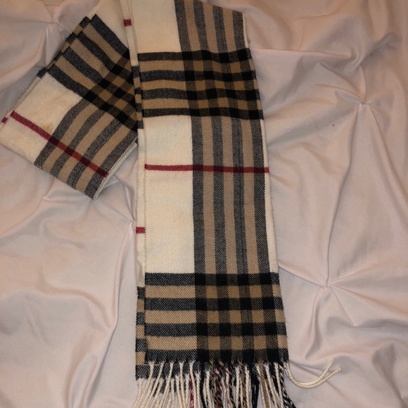Bundle of Plaid Cashmere Scarfs - Picture 2 of 7